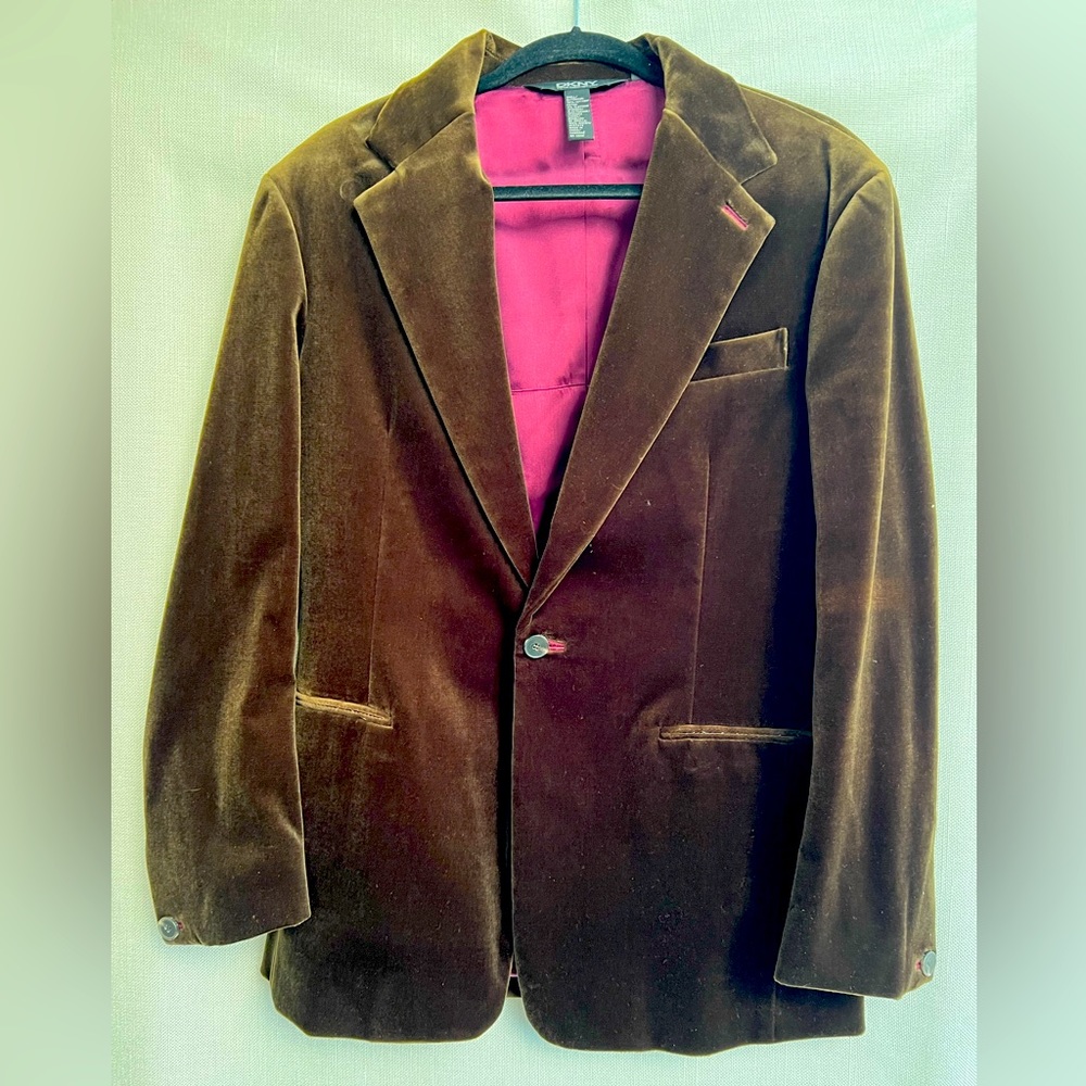 Men’s “DKNY Donna Karen New York” Brown Velvet Blazer